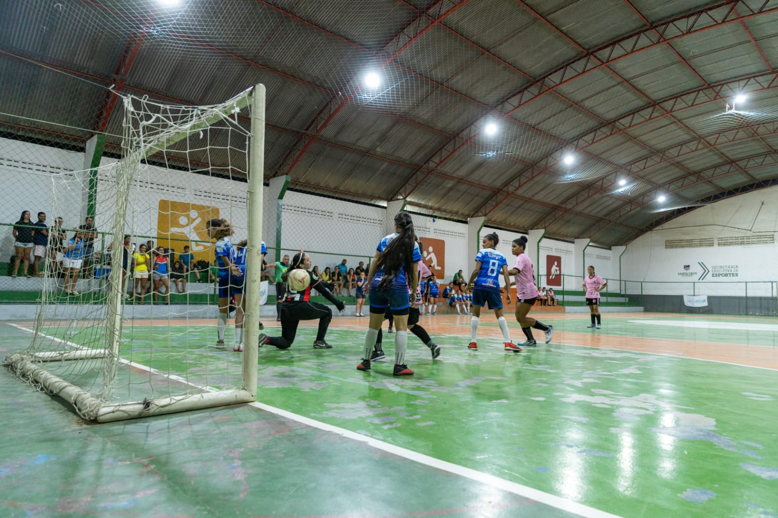 Copa Santa Cruz de Futsal Feminino encerra primeira fase com mais de 75 gols marcados, jogos das quartas de final acontecem na próxima terça