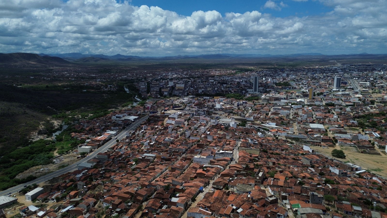 IPTU Premiado: Prefeitura de Santa Cruz do Capibaribe vai sortear carro e cinco motos entre contribuintes